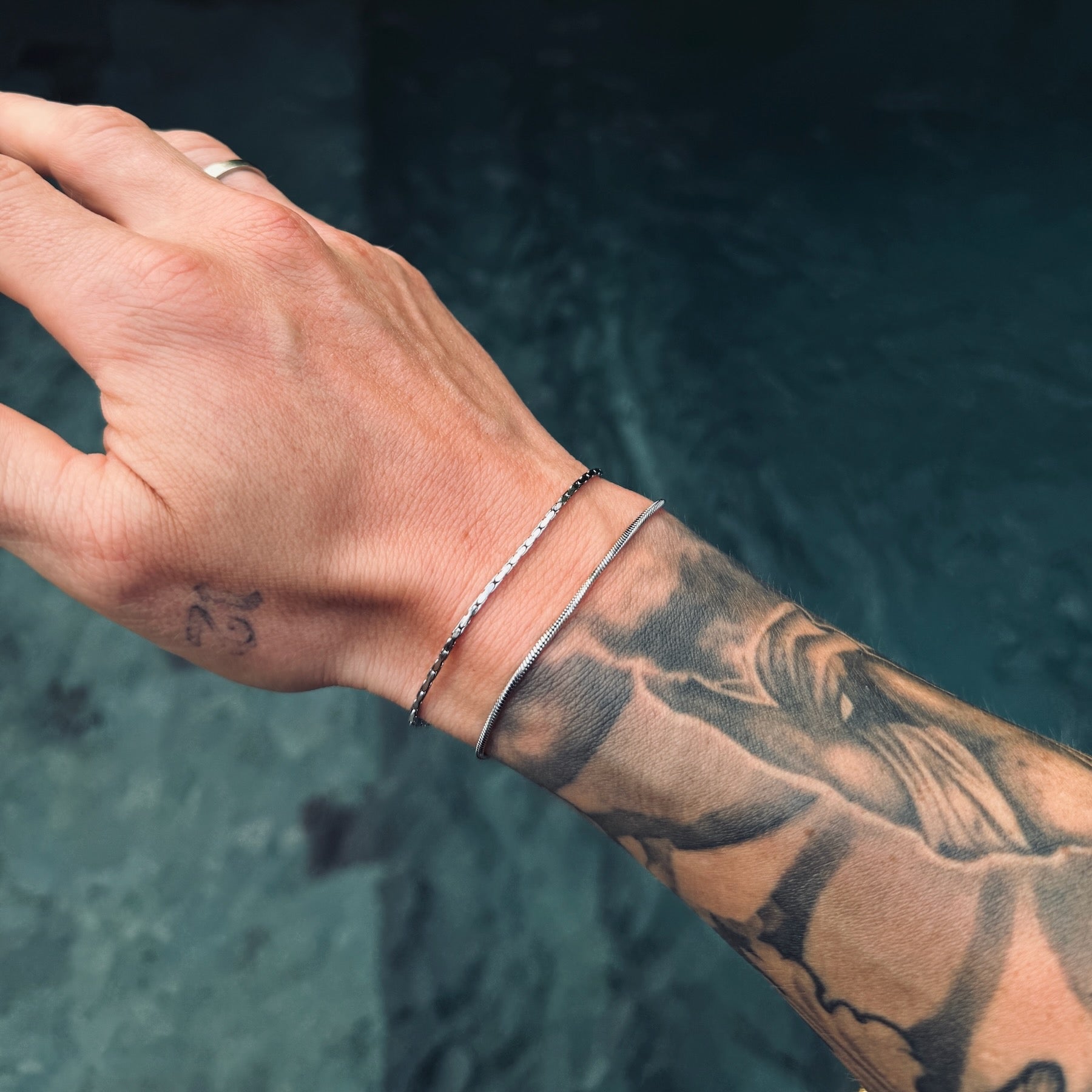 K12 - SILVER SQUARE BRACELET - 1.4MM