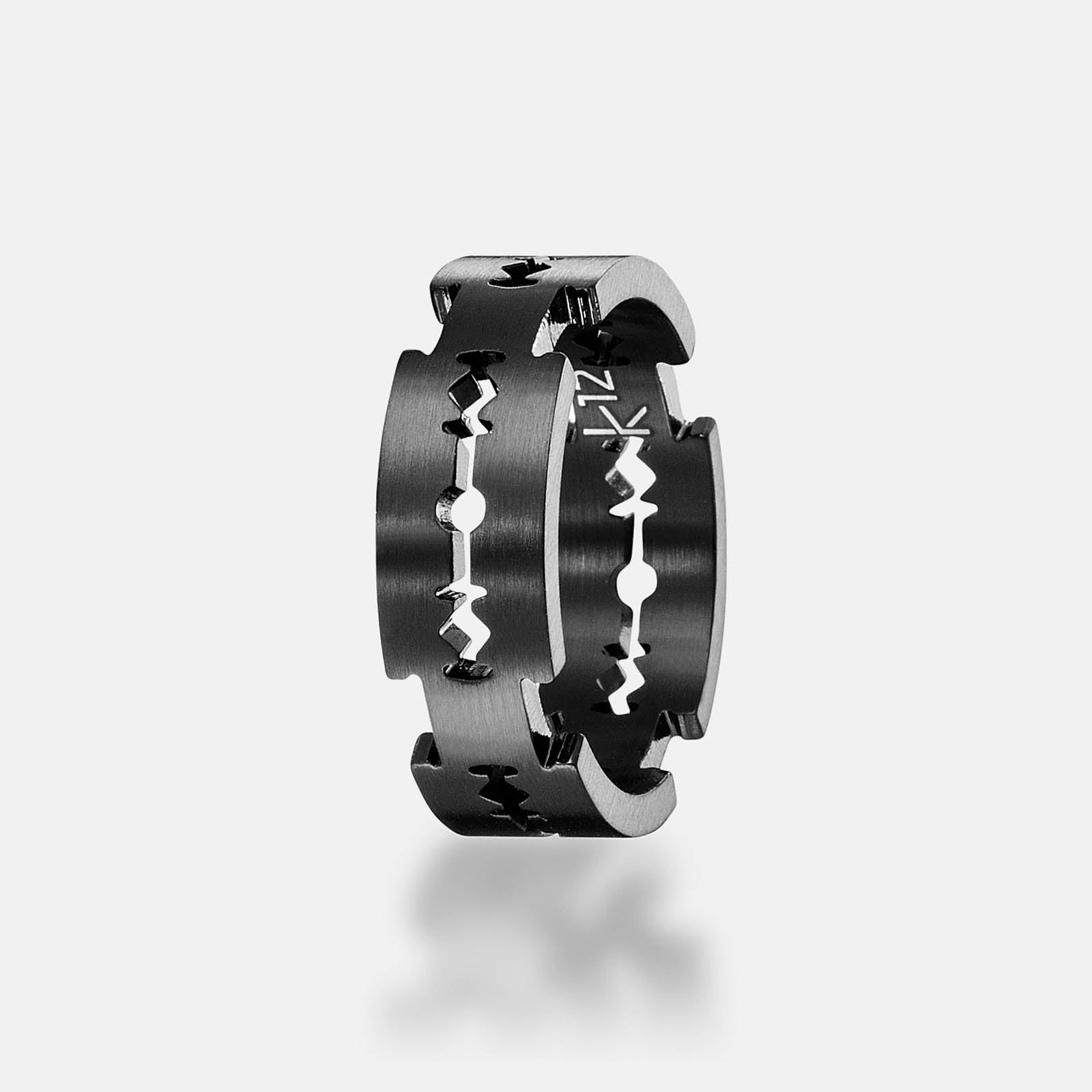 K12 - BLACK BLADE RING