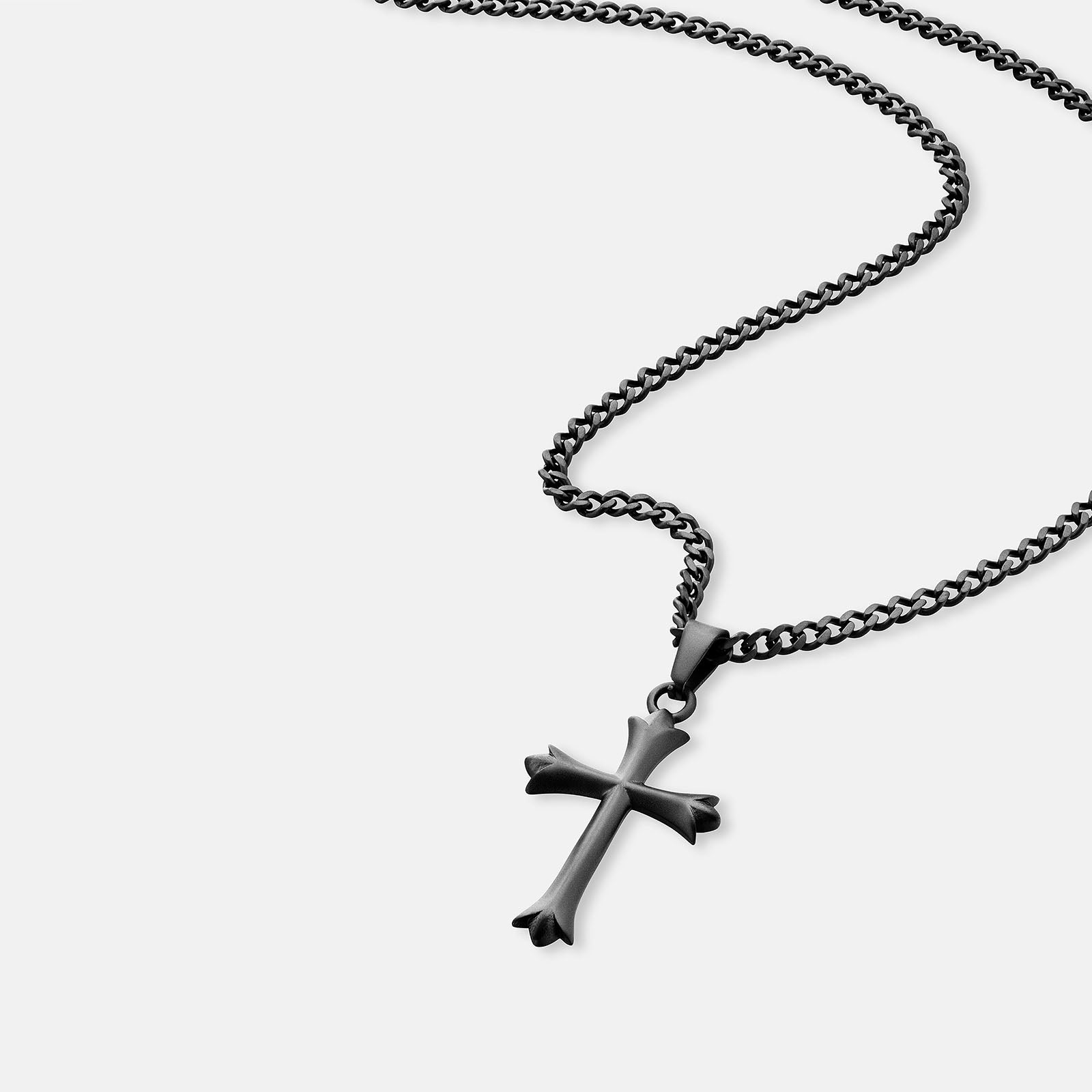 K12 - BLACK VINTAGE CROSS CHAIN